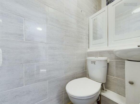 En-Suite Cloakroom
