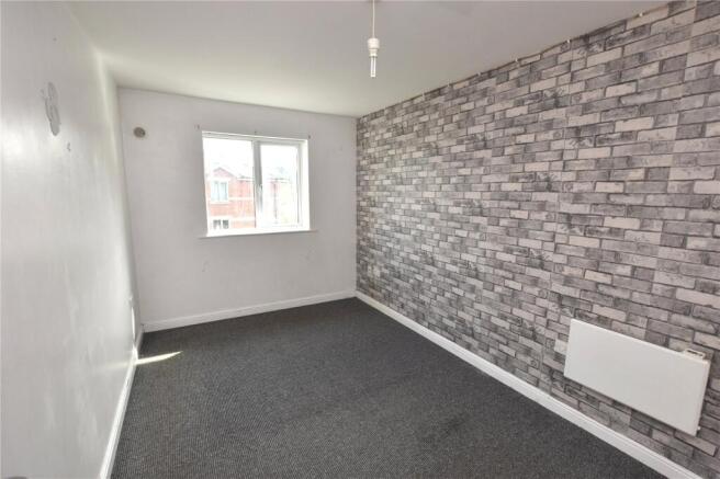 2 bed Apartment for sale Image 5