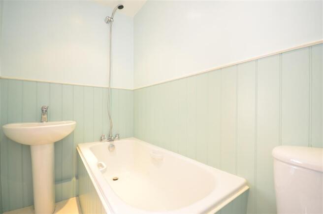 En-Suite Bathroom