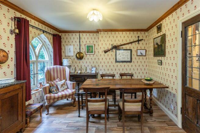 Kitchen - Dining Room 4.jpg