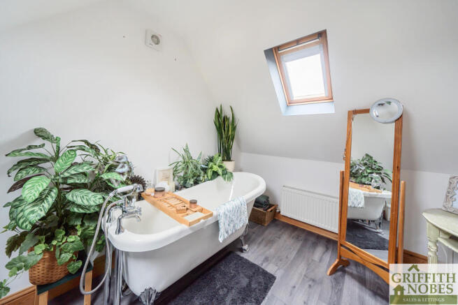 Ensuite Bathroom