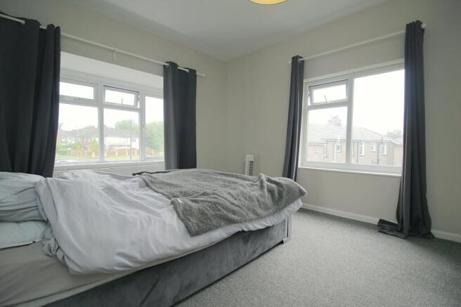 3 bed Terraced for sale Image 5