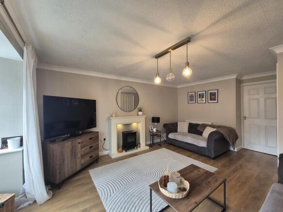 House to rent Image 6