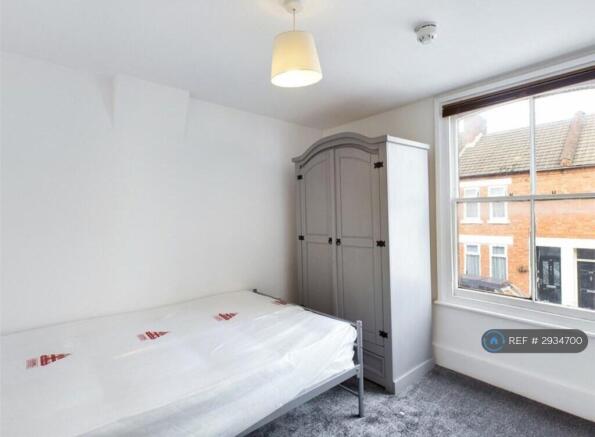 Bedroom b
