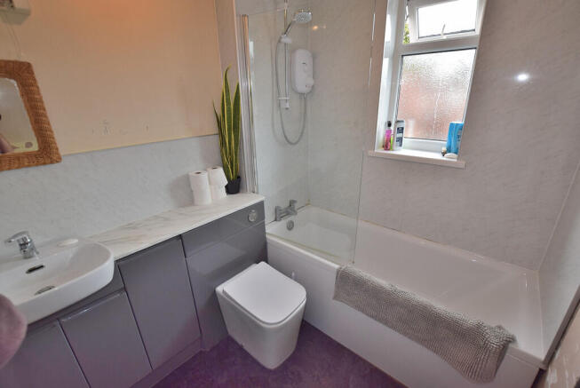3 bed Semi-Detached for sale Image 9