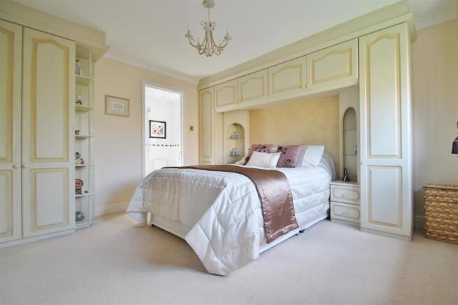 lam bed 1.JPG