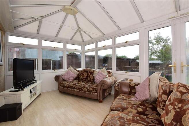 Conservatory / Diner