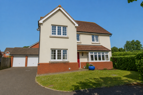 Henry Gardens, Ottery St Mary
