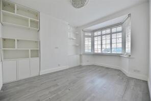 8, Chase Lane, Barkingside, Ilford IG6 1BH