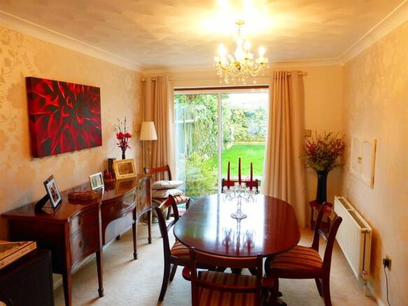 Lounge/dining Room