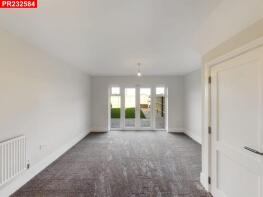 10, Millpond Avenue, Crookham Village, Fleet GU51 5EN