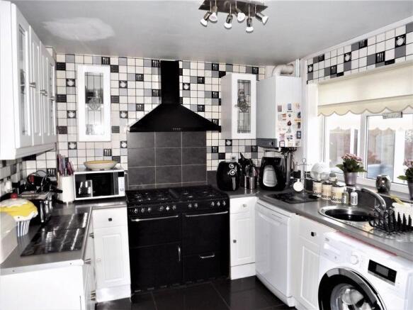 Kitchen 1