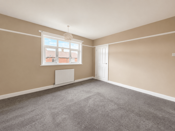 2 bed Terraced to rent Image 8