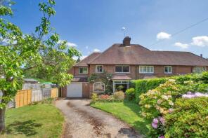 Oakleigh, Ismays Road, Ightham, Sevenoaks TN15 9BE