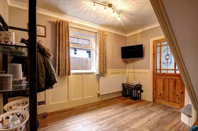 Dining Room.jpg