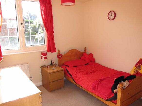Photo 11