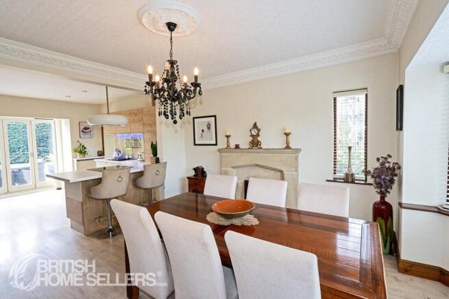 3 bed Bungalow for sale Image 8