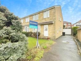 18, Well Garth View, Bramley, Leeds LS13 1EE