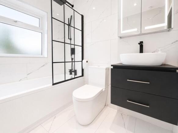 3 bed Bungalow to rent Image 10