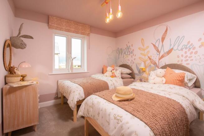 4 bed Detached for sale Image 6
