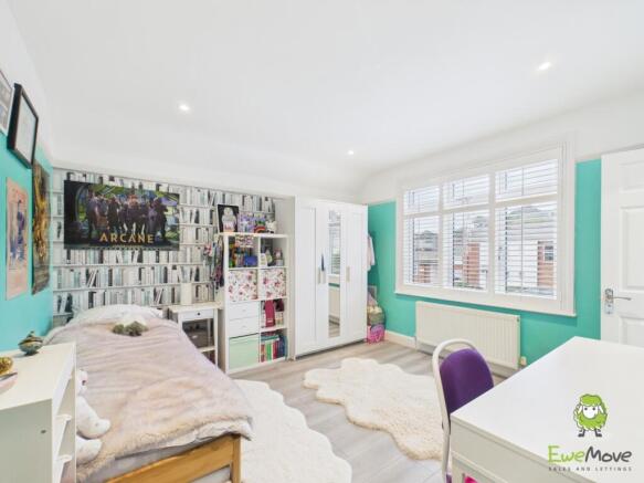 EweMove Estate Agents Basingstoke - Kings Road 