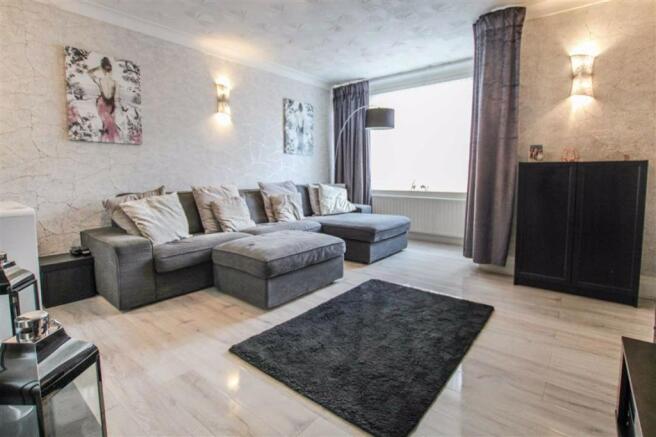 Living Room: