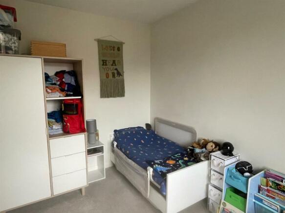 Bedroom,.jpg