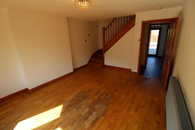 4 bed Not Specified to rent Image 5