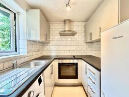 24, 1 Mallard Court, Stocksfield Road, London E17 3LN