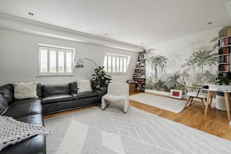 Cheltenham Court, Gloucester Terrace, London, W2
