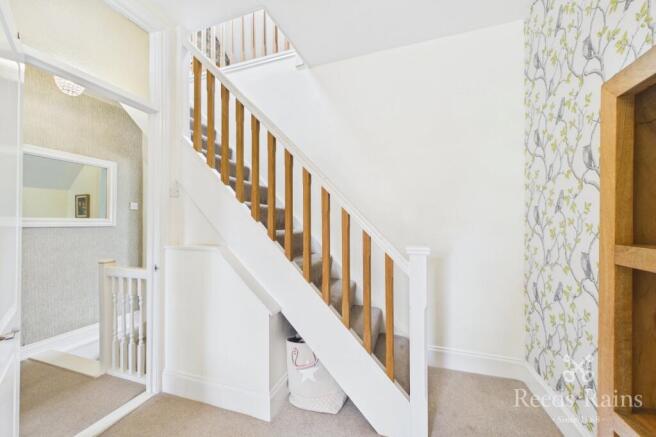 2 bed Semi-Detached for sale Image 12