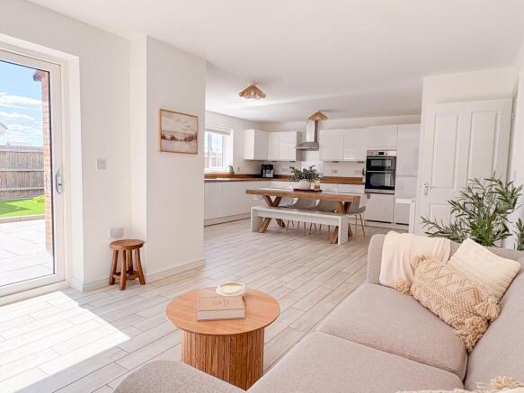Kitchen/Diner/Family Room