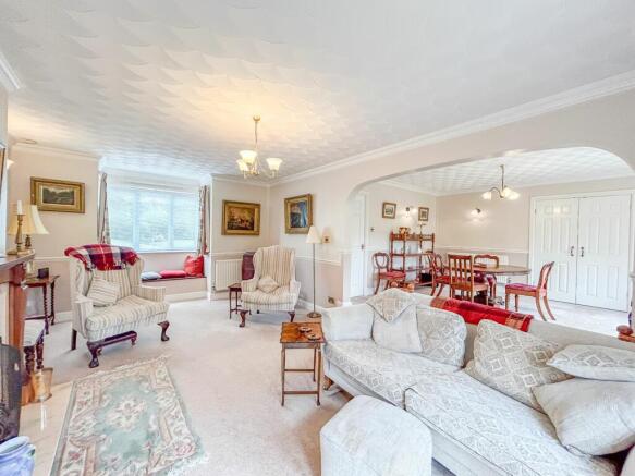 Living Room/Dining Room