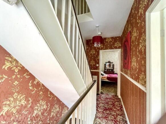 3 bed Terraced for sale Image 4