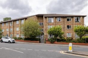 Flat 18, 1 Ullswater Court, Glebelands Avenue, South Woodford, London E18 2BD