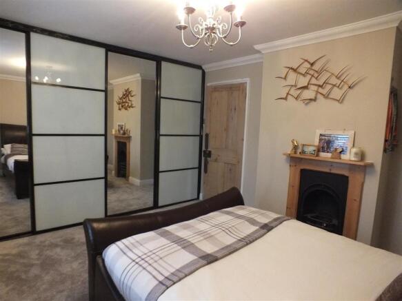 Bedroom.JPG