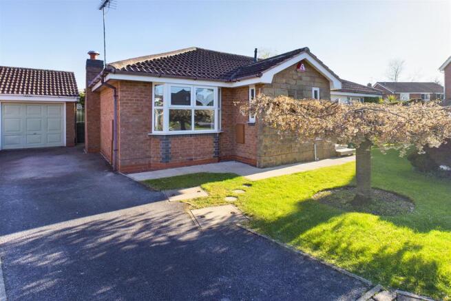8 Spring Close, Driffield