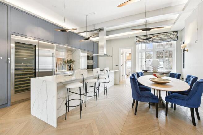 Kitchen/Dining Room
