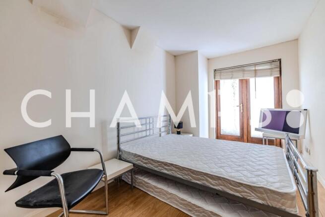 054A0080 (1)