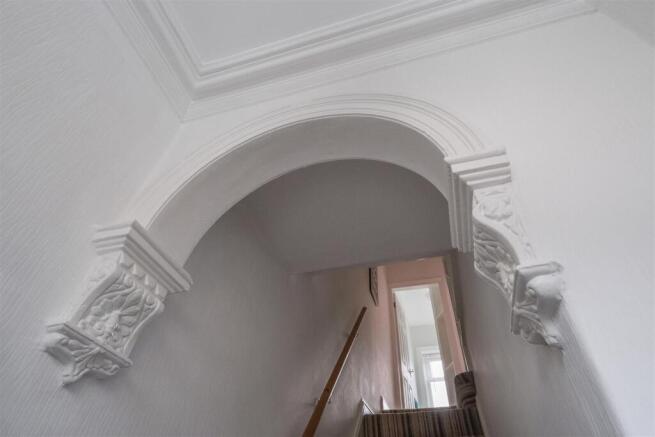 3 bed Terraced for sale Image 7