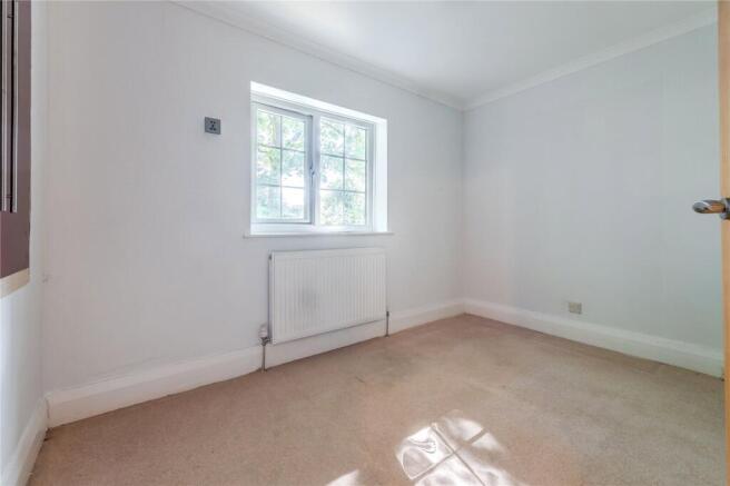 4 bed Detached for sale Image 12