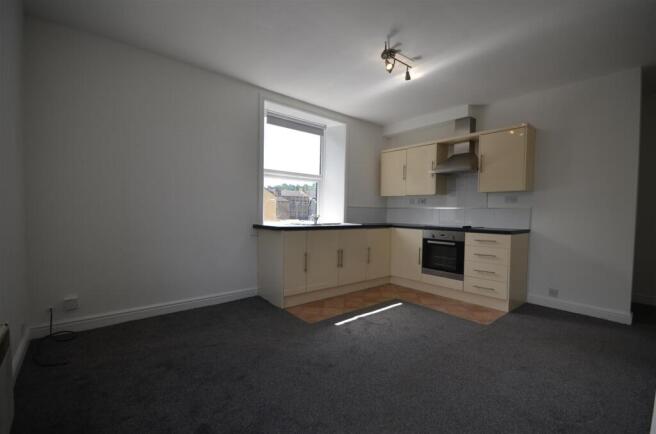 Lounge/Kitchen