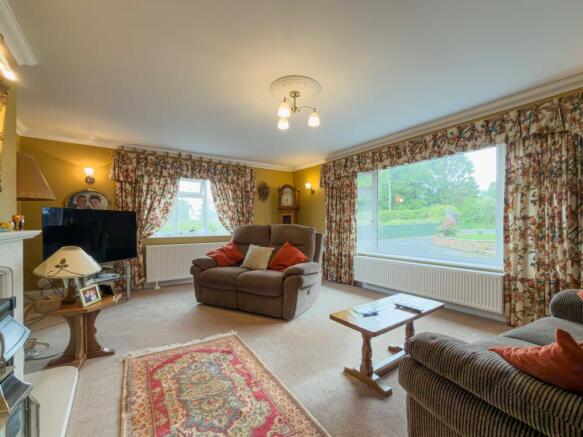 3 bed Detached for sale Image 7
