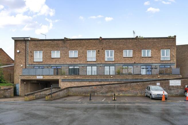 Balcony & Underground Parking