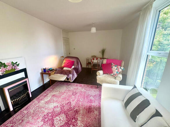 Lingdale Court, Prenton, CH43 8 photo 3