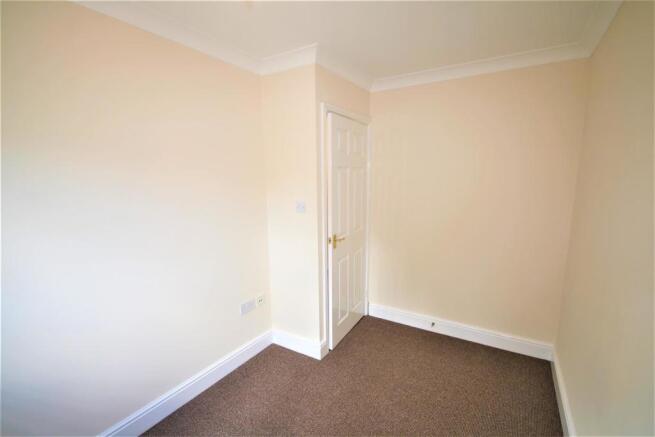 Bedroom 3b.JPG