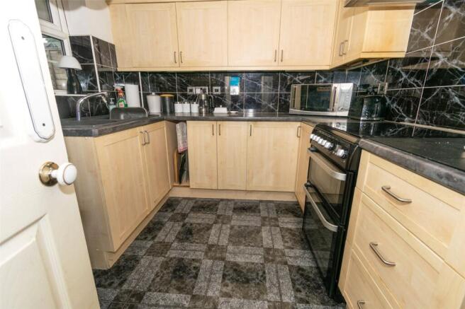 Nightingale Close, Middlewich photo 4