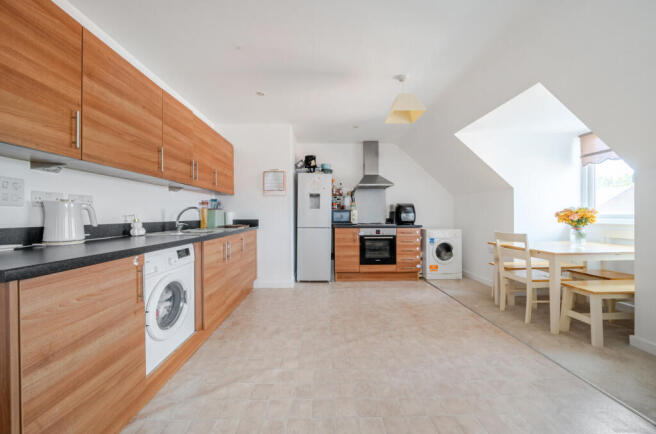 1364242-25-68ef82...