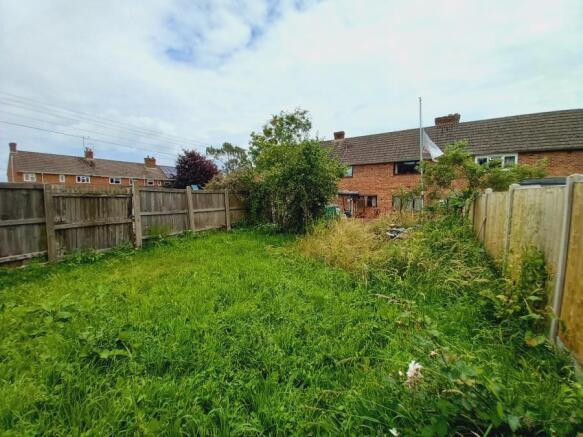 Garden To House