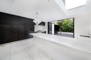 24, Limburg Road, London SW11 1HB